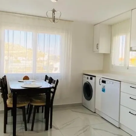 E-my Marina Апартаменты Кешме